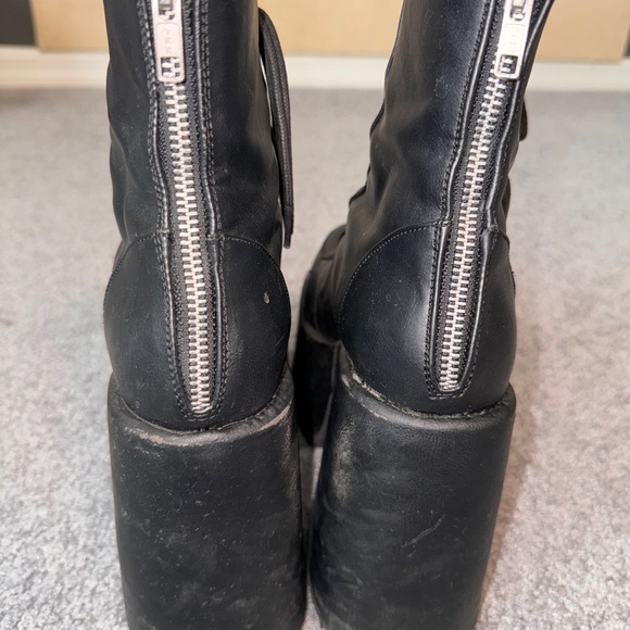 SOLD - Picture 7 of 11